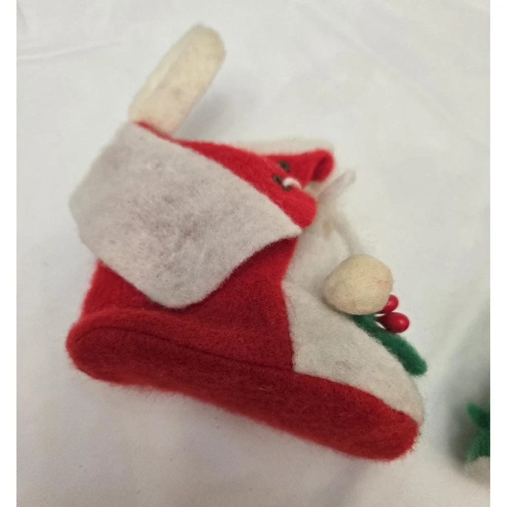 Vintage Felt Christmas‎ Ornaments Shoes Green And Red Retro Holiday Decor